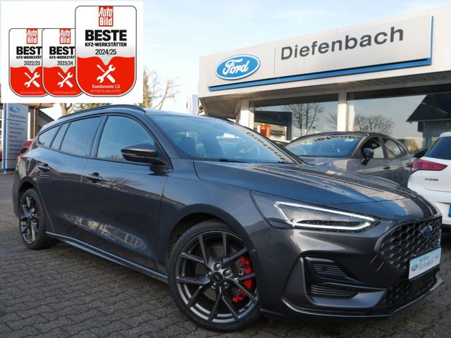 Ford Focus ST X Turnier Automatik 8-fach bereift +AHK