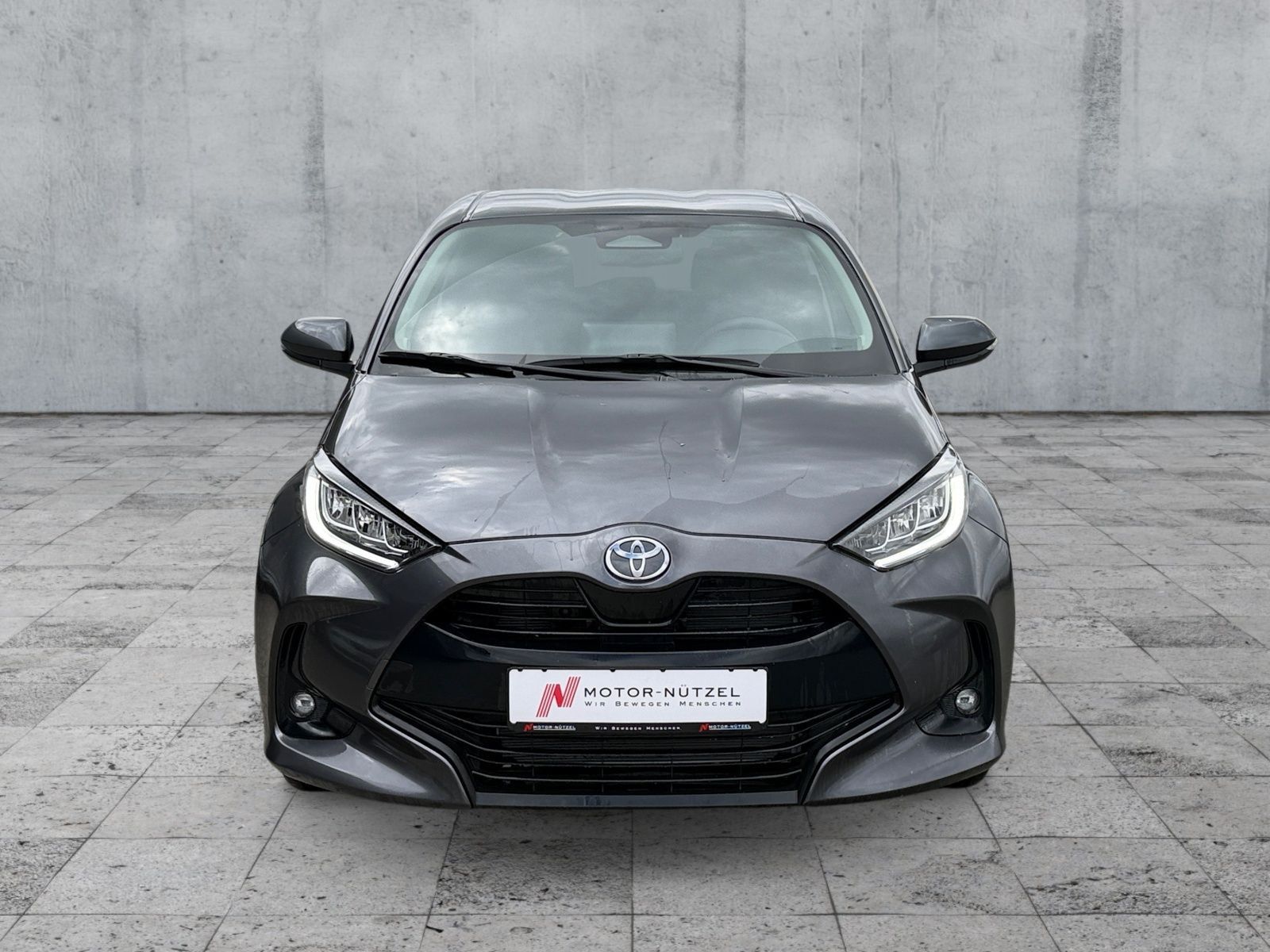 Toyota Yaris 1.5 Hybrid Teamplayer LED+APP+ACC+SHZ+RFK imagem 3