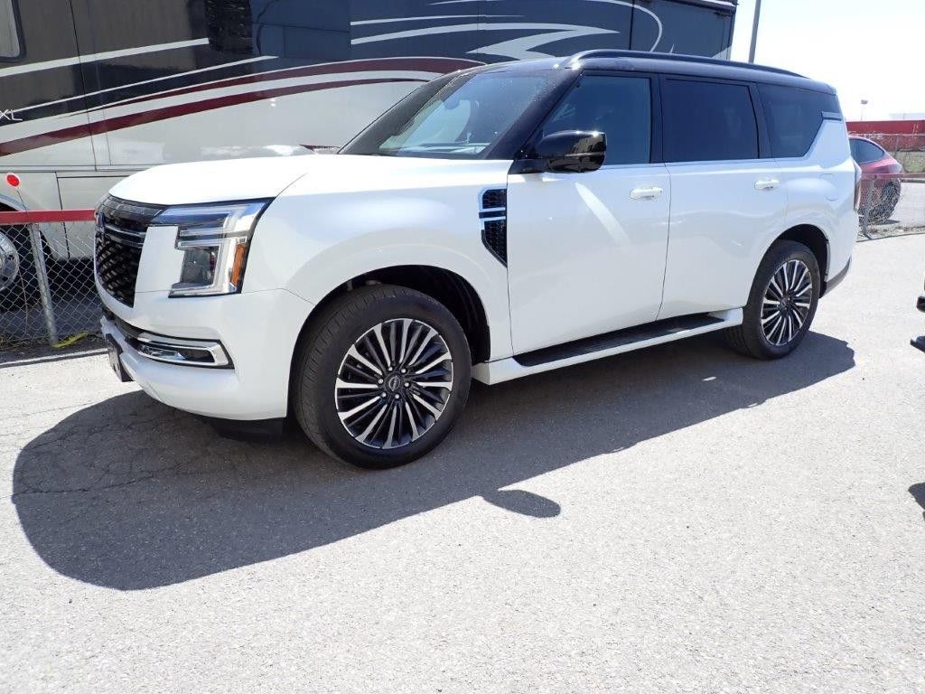 Fahrzeugabbildung Nissan Armada PLATINUM RESERVE  T1: 85.000 EURO