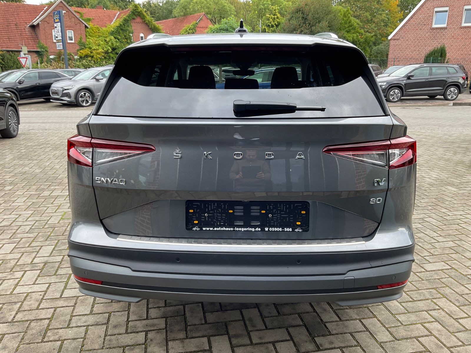 Fahrzeugabbildung SKODA Enyaq 80,Kamera,Keylessgo,Sitzheizung,Navi