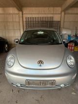 Volkswagen New Beetle 1.6 - Volkswagen New Beetle in Duisburg