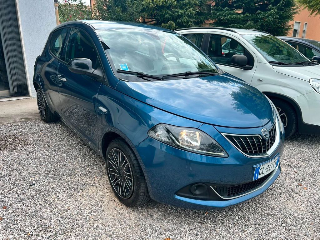 Image of Lancia Ypsilon