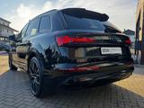 Audi Q7 45 TDI S-Line competition plus *LED*AHK* - Audi Q7 mit Diesel-Antrieb