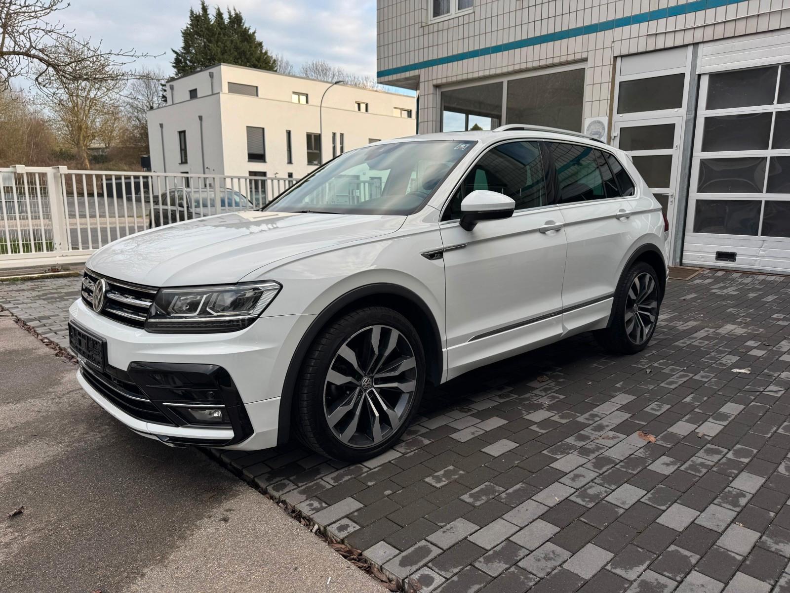 Volkswagen Tiguan 2.0 TDI 4Motion 3X R-LINE/PANO/KESSY/ACC