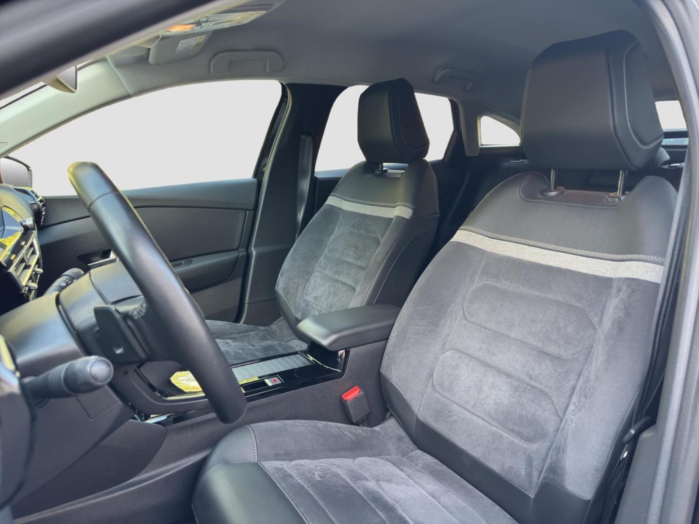 Citroën C4 PureTech 130 Stop & Start EAT8 Max Automatikg