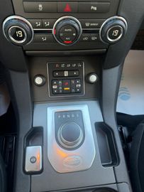 Land-Rover Discovery - 11