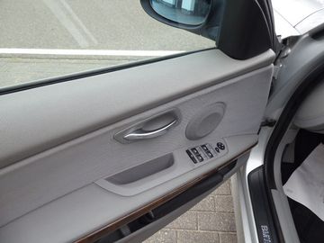 BMW 320 - 10