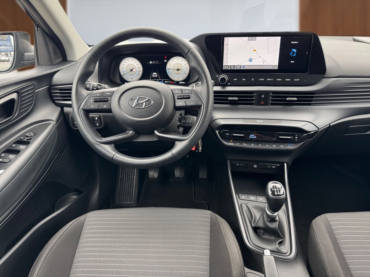 Fahrzeugabbildung Hyundai i20 Ed. 30+ USB*NAVI*CARPLAY*SPURH*