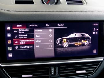 Porsche Cayenne - 11