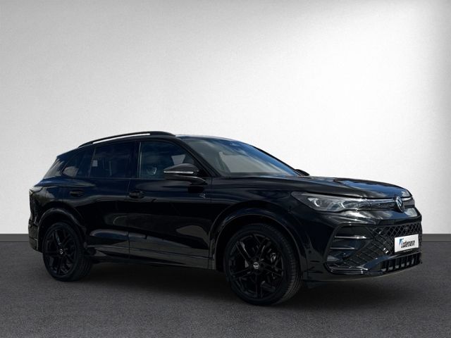 Tiguan 2.0 TDI DSG R-LINE PANO+360°+IQ.LIGHT+HEA