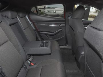 Mazda 3 Exclusive-Line Matrix-LEDBose360°AlexaHead
