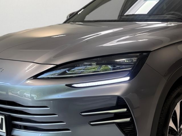 BYD SEAL U