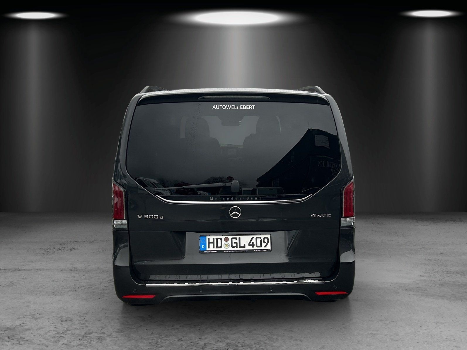 Fahrzeugabbildung Mercedes-Benz V 300 d 4M EXCLUSIVE Lang AMG Airmatic DISTRO