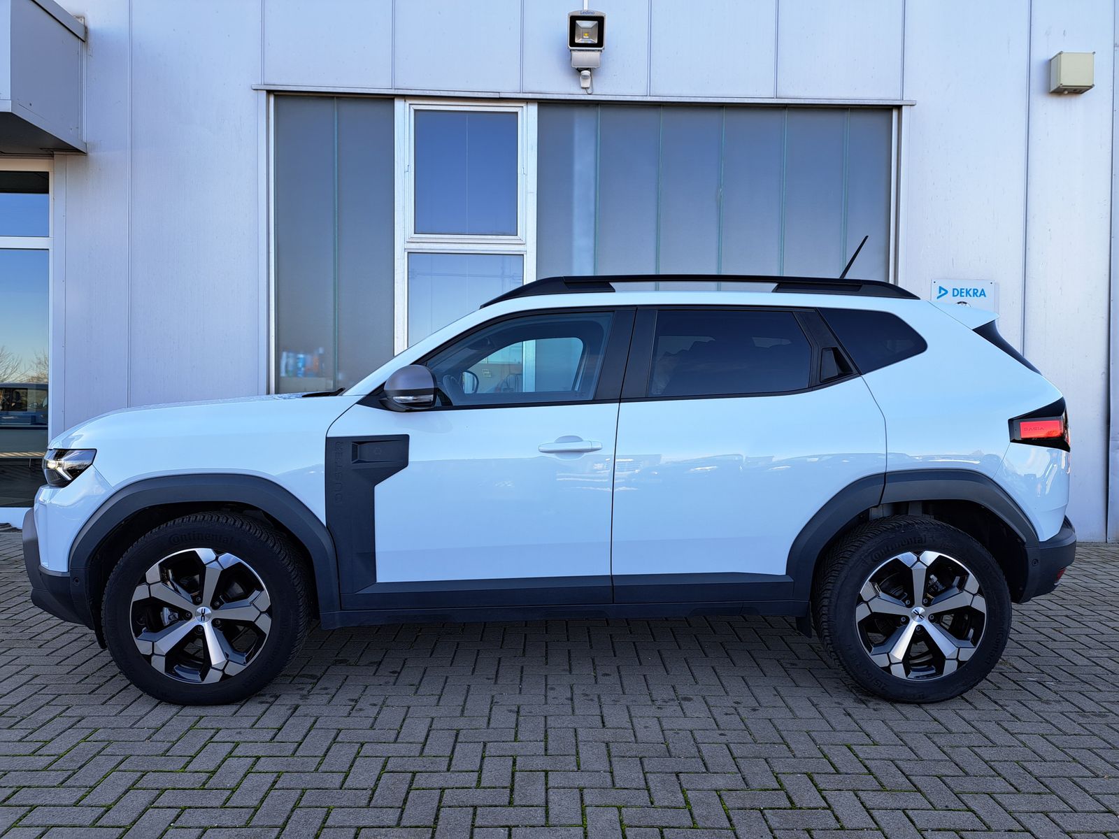 Fahrzeugabbildung Dacia Duster TCe 130 Journey LED NAVI KAMERA WINTERPAK