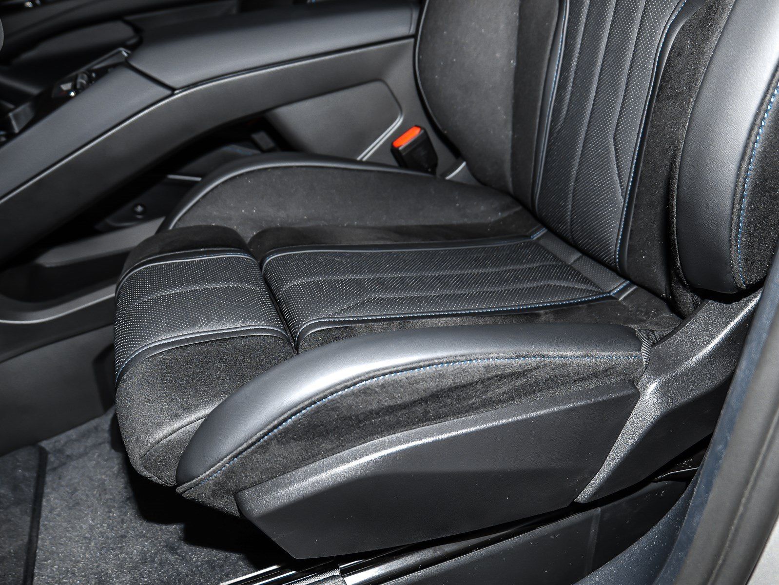BMW iX3 - Bild 19