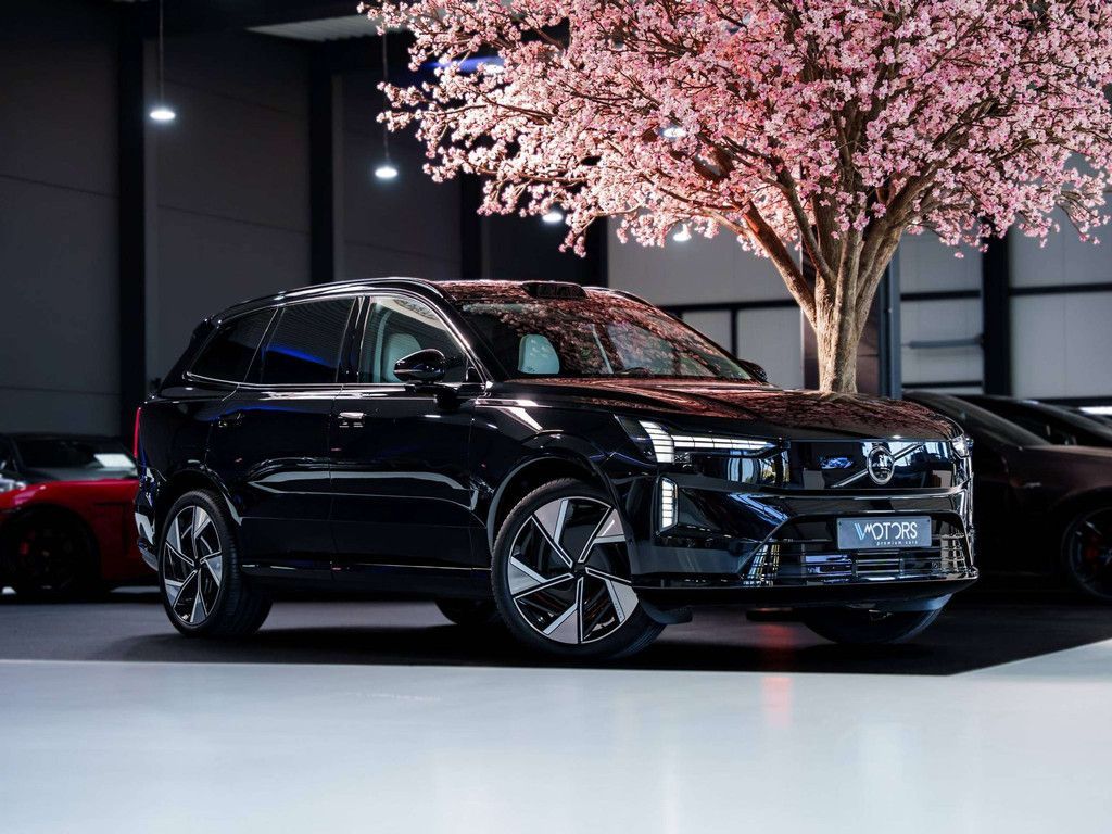 Volvo EX90 107 kWh AWD - 22" - 7 Zitplaatsen - Pano -