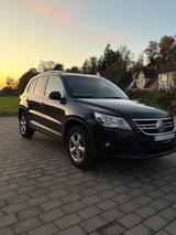 Volkswagen VW Tiguan 2.0 Benzin - gebrauchte VW Tiguan aus dem Jahr 2007