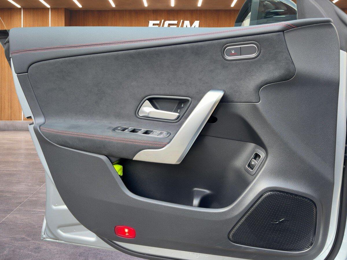 Mercedes-Benz CLA 4MATIC Coupé AMG-LINE+NIGHT+R.KAMERA+LED, миниатюра 14