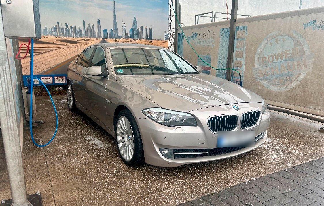 BMW 528