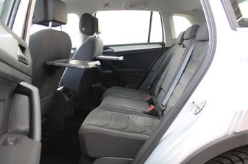 Volkswagen Tiguan - 8