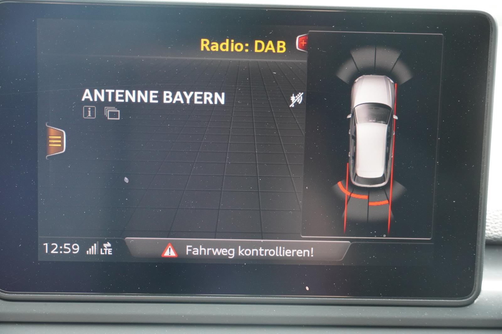 Audi A4 Avant 1.4 TFSI Navi Tempomat Xenon Keyless-Go