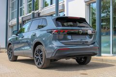 VW Tiguan 2.0 TDI/ IQ.DRIVE/ H&K/ MATRIX/ DISCOVER VW Tiguan 2.0 TDI/ IQ.DRIVE/ H&K/ MATRIX/ DISCOVER