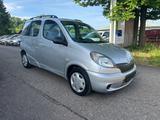 Toyota Yaris 1.3 Verso 1.Hand TÜV - gebrauchte Toyota Yaris aus dem Jahr 2001
