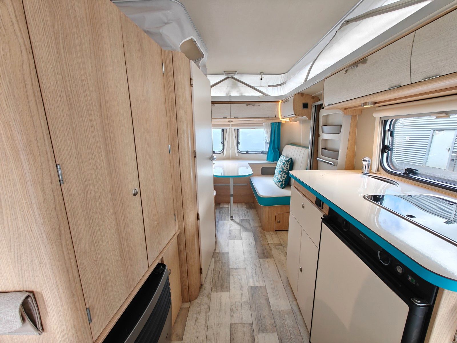Fahrzeugabbildung HYMER / ERIBA / HYMERCAR Touring Troll 530 Ocean Drive - Mover, Autark -