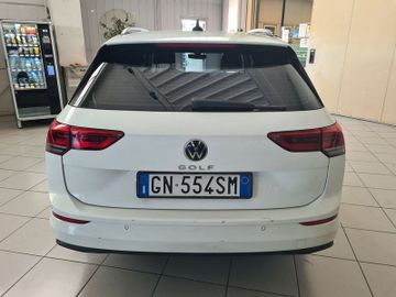 Volkswagen Golf - 5