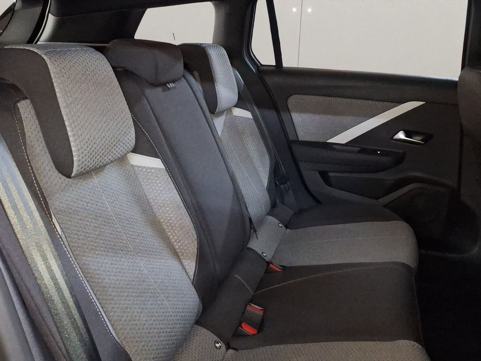 Opel Astra - Bild 17