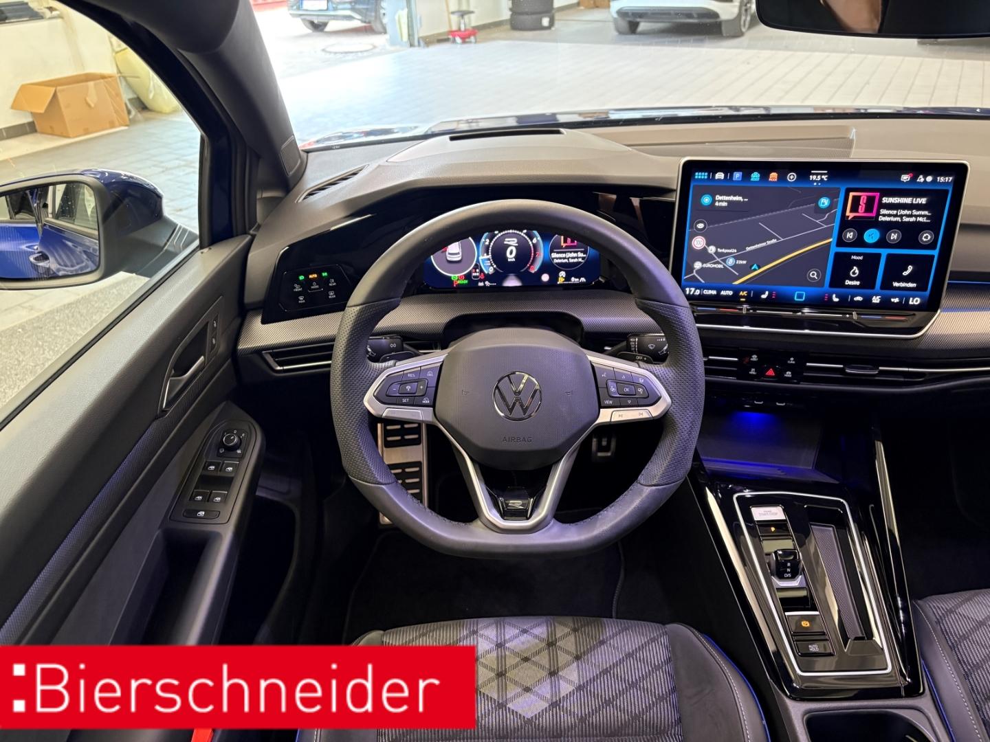 Volkswagen Golf 8 1.5 eTSI DSG R-Line IQ-LIGHT DIGITAL PRO, миниатюра 10