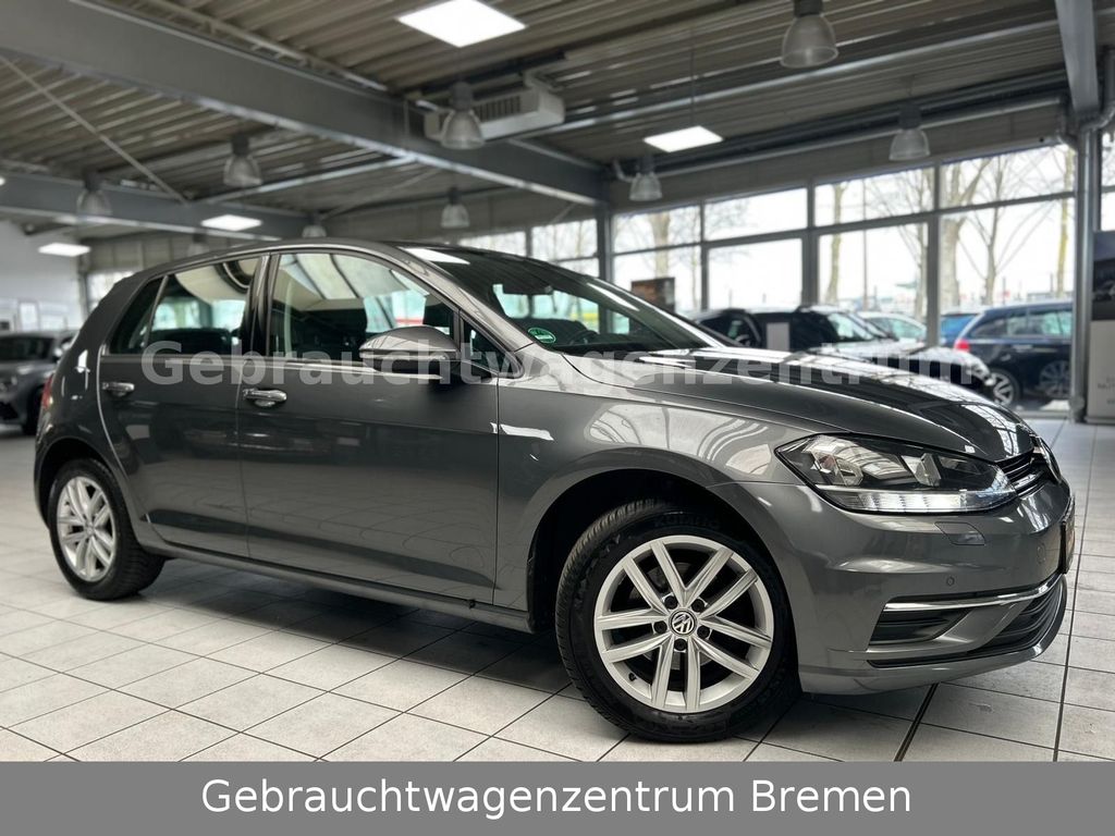 Image of Volkswagen Golf