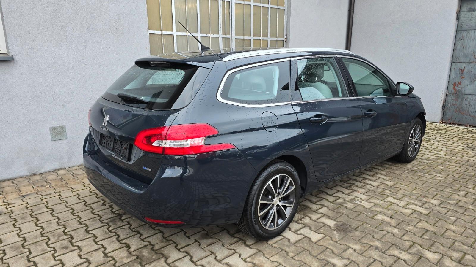 Peugeot 308 SW Style 130 PureTech STOP & START