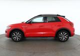 Volkswagen T-Roc 1.5 TSI DSG R-Line LED Navi ACC PDC AHK - Volkswagen T-Roc mit Benzin-Antrieb: Rot