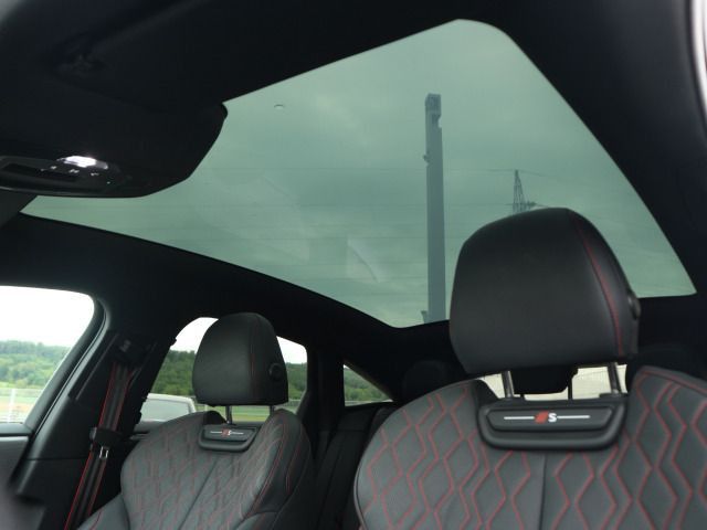 Audi S6 e-tron - Bild 23