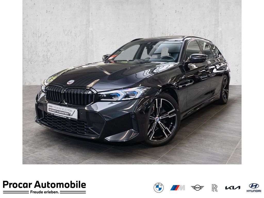 318i Touring M Sport HUD PANO RFK NAVI LED DAB