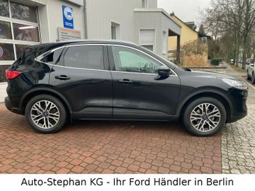 Fahrzeugabbildung Ford Kuga Titanium Navi ACC Head-Up Kamera Winterpkt.