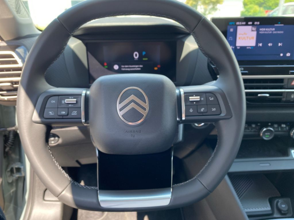 Fahrzeugabbildung Citroën e-C4 156 MAX *360°-Kamera*