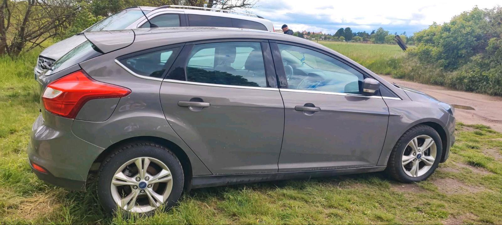 Ford Focus 2013 — photo 7