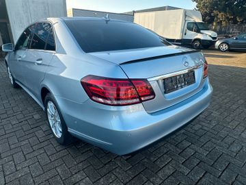 Mercedes E 200 - 8