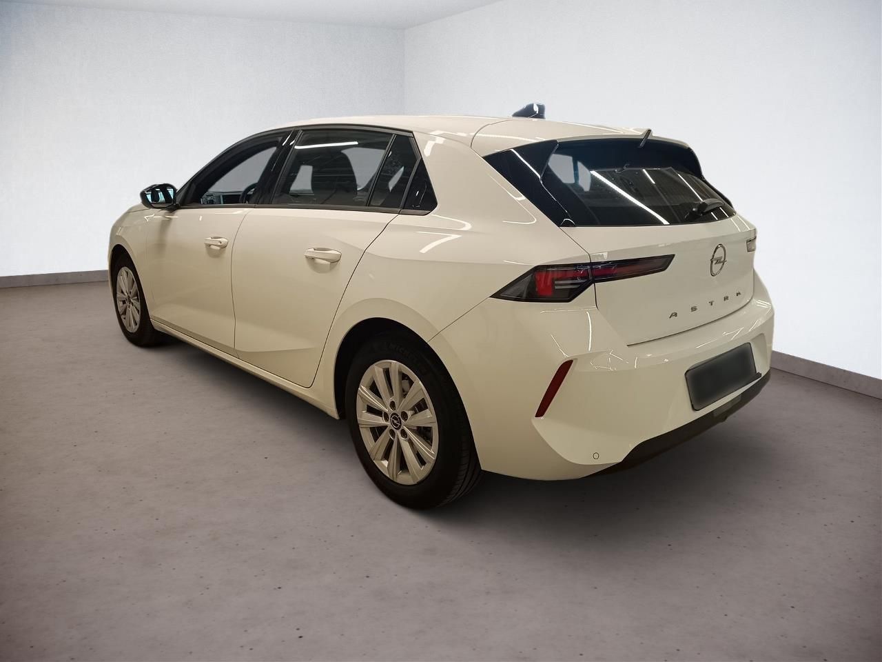 Fahrzeugabbildung Opel Astra L Lim. 1.2 Turbo Edition