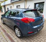 Kia cee'd FIFA EDITION KLIMA MFL LED PDC SHEFT 1HAND - Kia cee'd / Ceed in Düsseldorf
