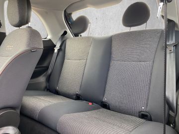Fiat 500e 42kWh Icon MJ22 Navi*DAB*Tempomat*Carplay