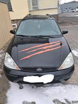 Ford Focus 1.6 Tunier - Ford Focus aus 2002: Kombi