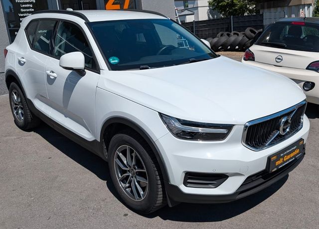 VOLVO XC 40