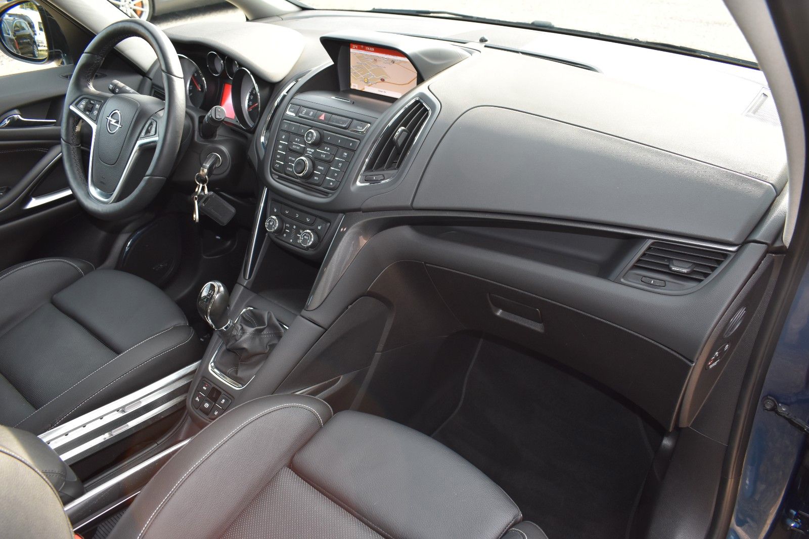 Fahrzeugabbildung Opel Zafira Tourer OPC Business Innova Kamera 7 Sit