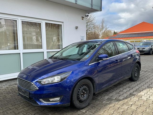 Ford Focus Lim. Titanium Automatik Rückfahrkamera