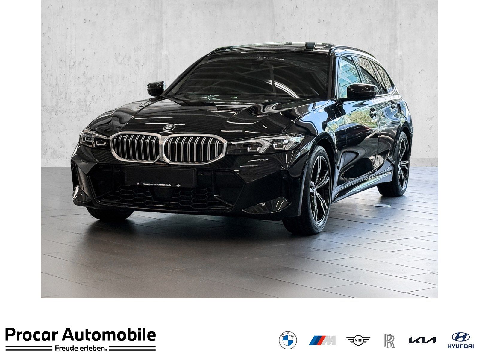 BMW 318i Touring M Sport PANO ACC AHK RFK NAVI LED