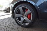 Porsche Macan Turbo Performance Carbon Luft 360 Sitzbelü - graue Porsche Macan