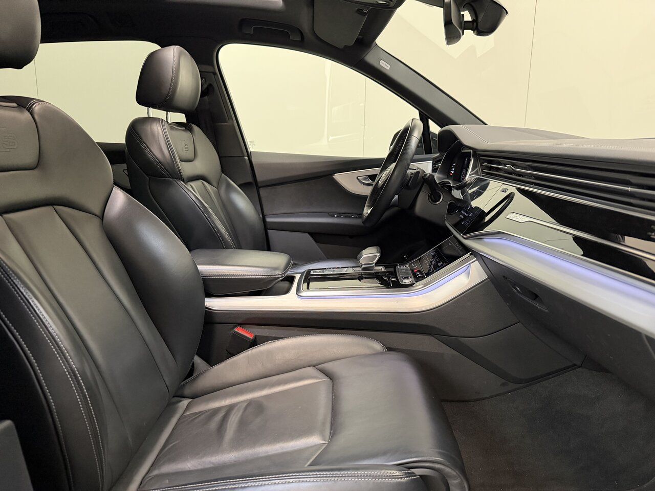 Audi Q7 55 TFSI E Hybrid Quattro - S-Line - SoH 91,2% imagem 2